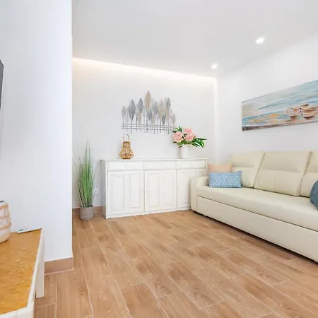 Апартаменты Charming House By Encantos Do Algarve - 216 *